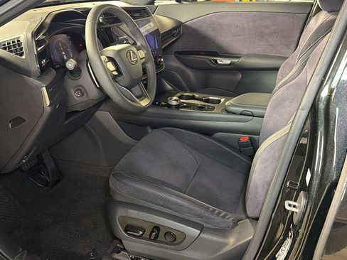 Certified 2023 Lexus RZ 450e Premium w/ Accessory Package (Z1) image 21