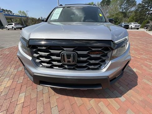 Certified 2023 Honda Passport TrailSport image 24