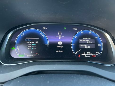 Used 2024 Toyota Venza Limited AWD/4WD image 25
