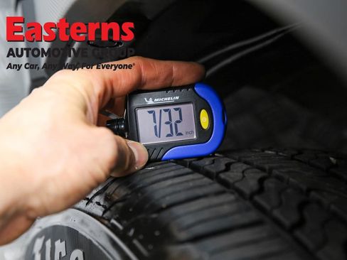 Used 2023 Subaru Forester Premium image 32