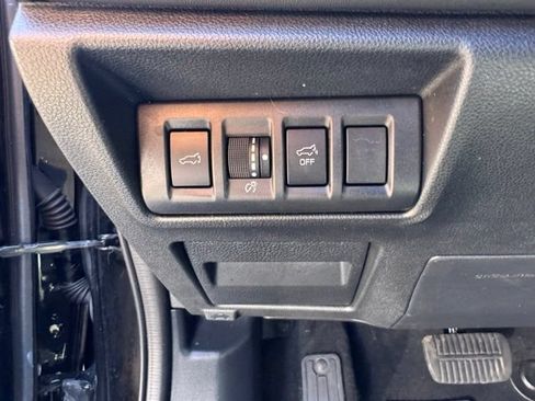 Used 2025 Subaru Outback Wilderness AWD/4WD image 27