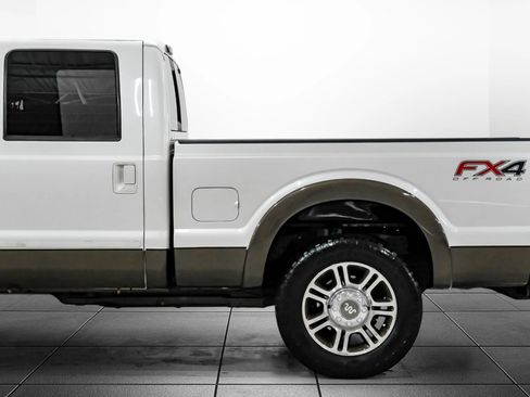 Used 2016 Ford F250 King Ranch w/ FX4 Off-Road Package AWD/4WD image 14