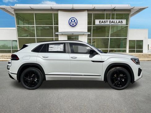 New 2026 Volkswagen Atlas Cross Sport SEL R-Line AWD/4WD image 2