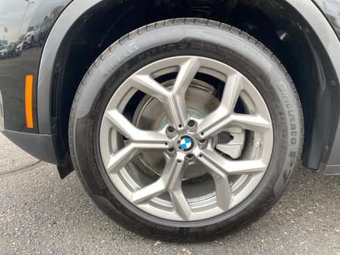 Used 2025 BMW X4 xDrive30i AWD/4WD image 24