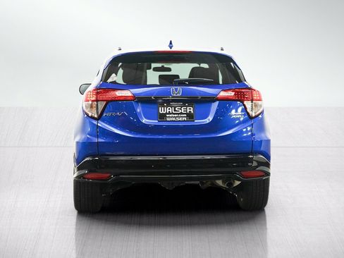 Used 2021 Honda HR-V Sport image 4