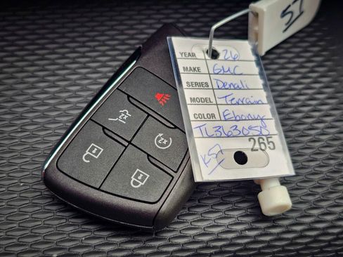 New 2026 GMC Terrain Denali image 37