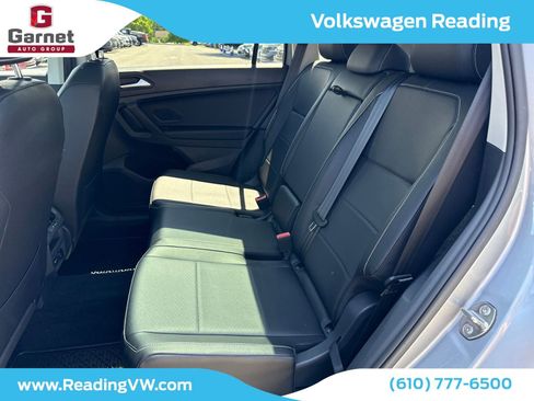 Used 2021 Volkswagen Tiguan SE w/ Panoramic Sunroof Package AWD/4WD image 25