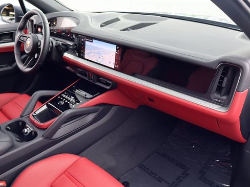 New 2026 Porsche Cayenne AWD/4WD image 25
