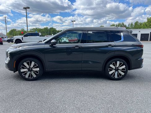 New 2026 Mitsubishi Outlander SEL AWD/4WD image 2
