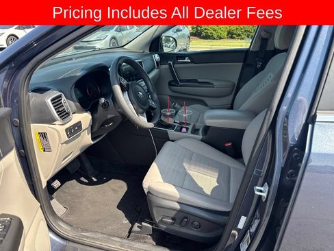 Used 2020 Kia Sportage LX w/ LX Popular Package FWD image 9