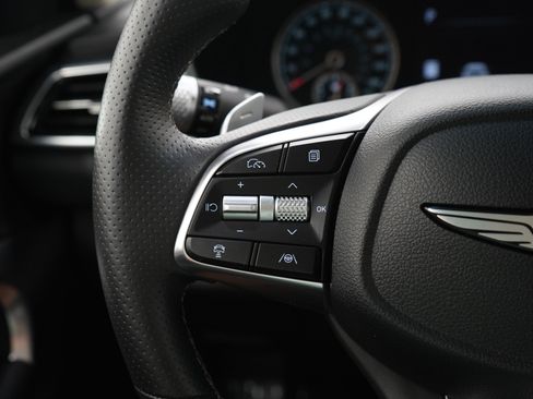 Used 2026 Genesis G70 2.5T AWD/4WD image 24
