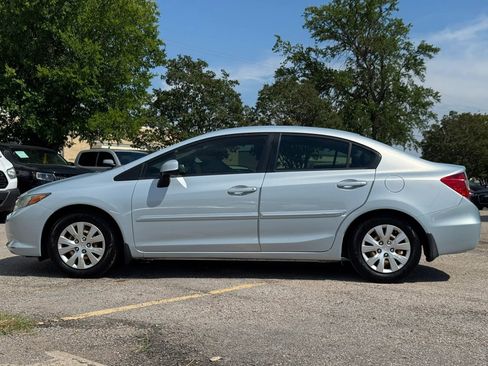 Used 2012 Honda Civic LX image 3