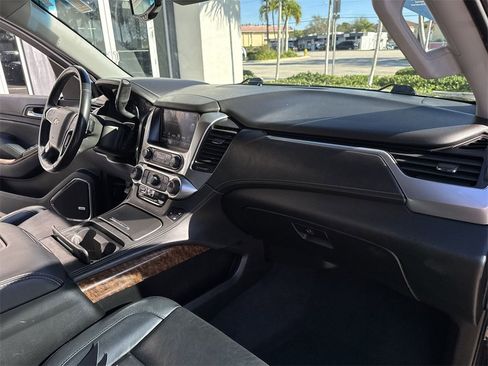 Used 2019 Chevrolet Suburban Premier w/ RST 6.2L Performance Edition image 33