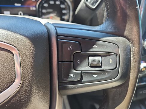 Used 2019 GMC Sierra 1500 Denali w/ Denali Ultimate Package AWD/4WD image 16