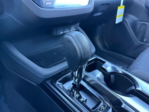 Used 2026 Subaru Forester Premium AWD/4WD image 18