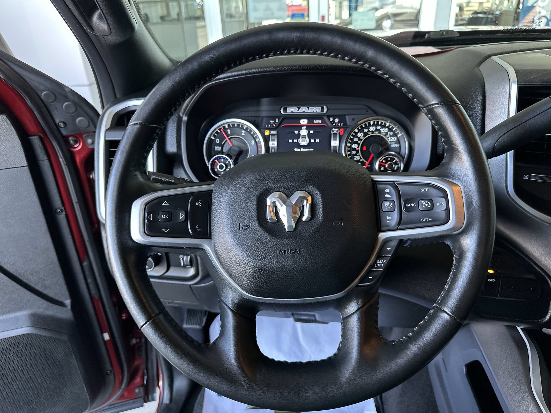Used 2024 RAM 3500 Big Horn w/ Safety Group AWD/4WD image 12