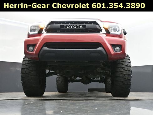 Used 2012 Toyota Tacoma PreRunner image 45