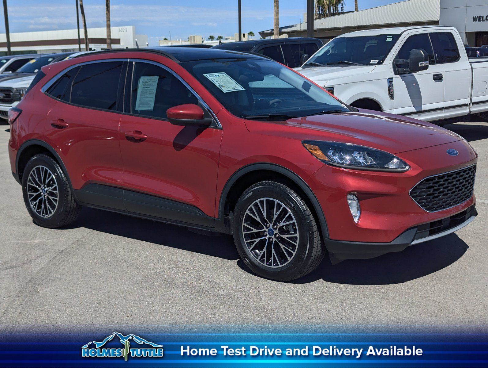 Used 2022 Ford Escape SEL FWD image 1