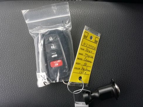 Certified 2024 Toyota Camry SE FWD image 32