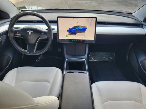 Used 2023 Tesla Model 3 Standard Range image 7