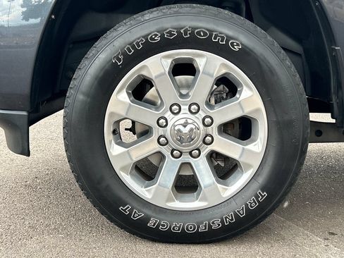 Used 2019 RAM 2500 Big Horn AWD/4WD image 25
