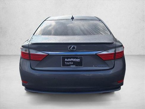 Used 2013 Lexus ES 300h Hybrid image 6