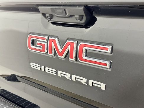 New 2026 GMC Sierra 1500 Elevation w/ Elevation Select Package AWD/4WD image 18
