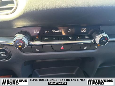 Used 2025 MAZDA CX-30 AWD 2.5 S w/ Preferred Package image 25