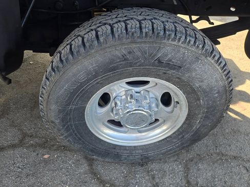 Used 2000 Ford F250 XL image 26