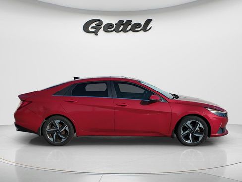 Used 2023 Hyundai Elantra Limited FWD image 4