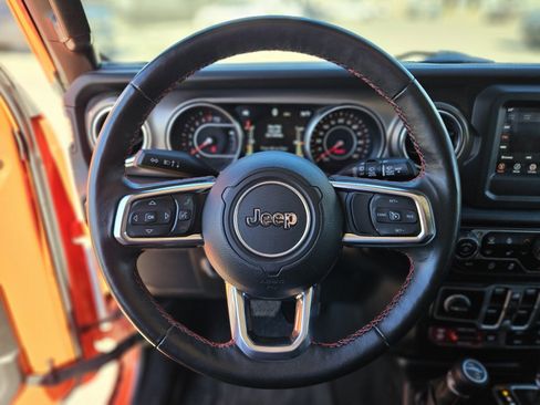 Used 2018 Jeep Wrangler Unlimited Rubicon image 25