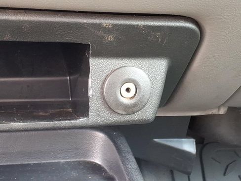 Used 2010 Ford Ranger XL RWD image 8