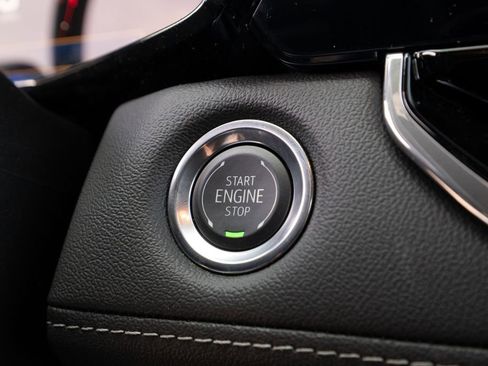 New 2025 Chevrolet Colorado LT w/ LT Convenience Package image 23