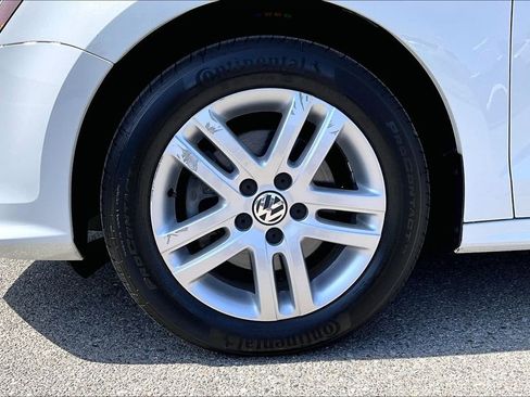 Used 2017 Volkswagen Jetta S FWD image 34