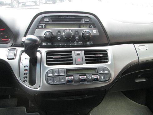 Used 2005 Honda Odyssey Touring image 18