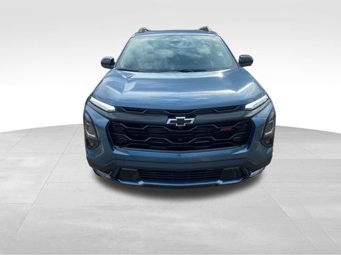 New 2026 Chevrolet Equinox RS w/ Convenience Package III FWD image 8