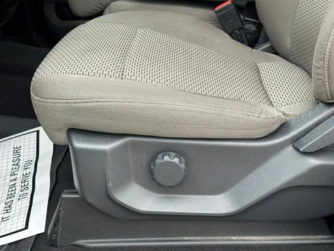 Used 2022 Ford F250 XLT w/ FX4 Off-Road Package image 17