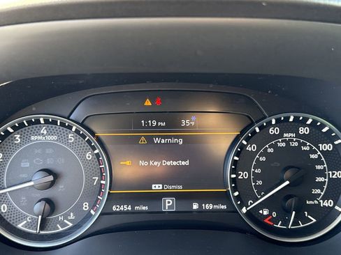 Used 2023 Nissan Armada SL image 32