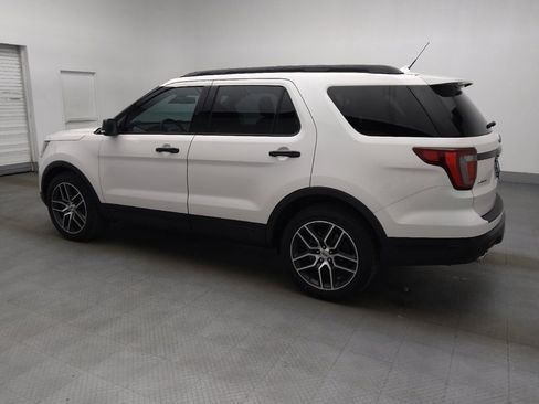 Used 2019 Ford Explorer Sport w/ Equipment Group 401A AWD/4WD image 3