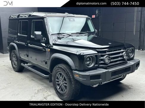 Used 2024 INEOS Grenadier AWD/4WD image 8