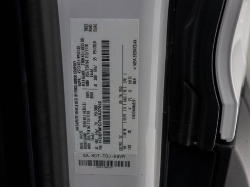 Used 2022 Ford Transit 350 DRW AWD image 32