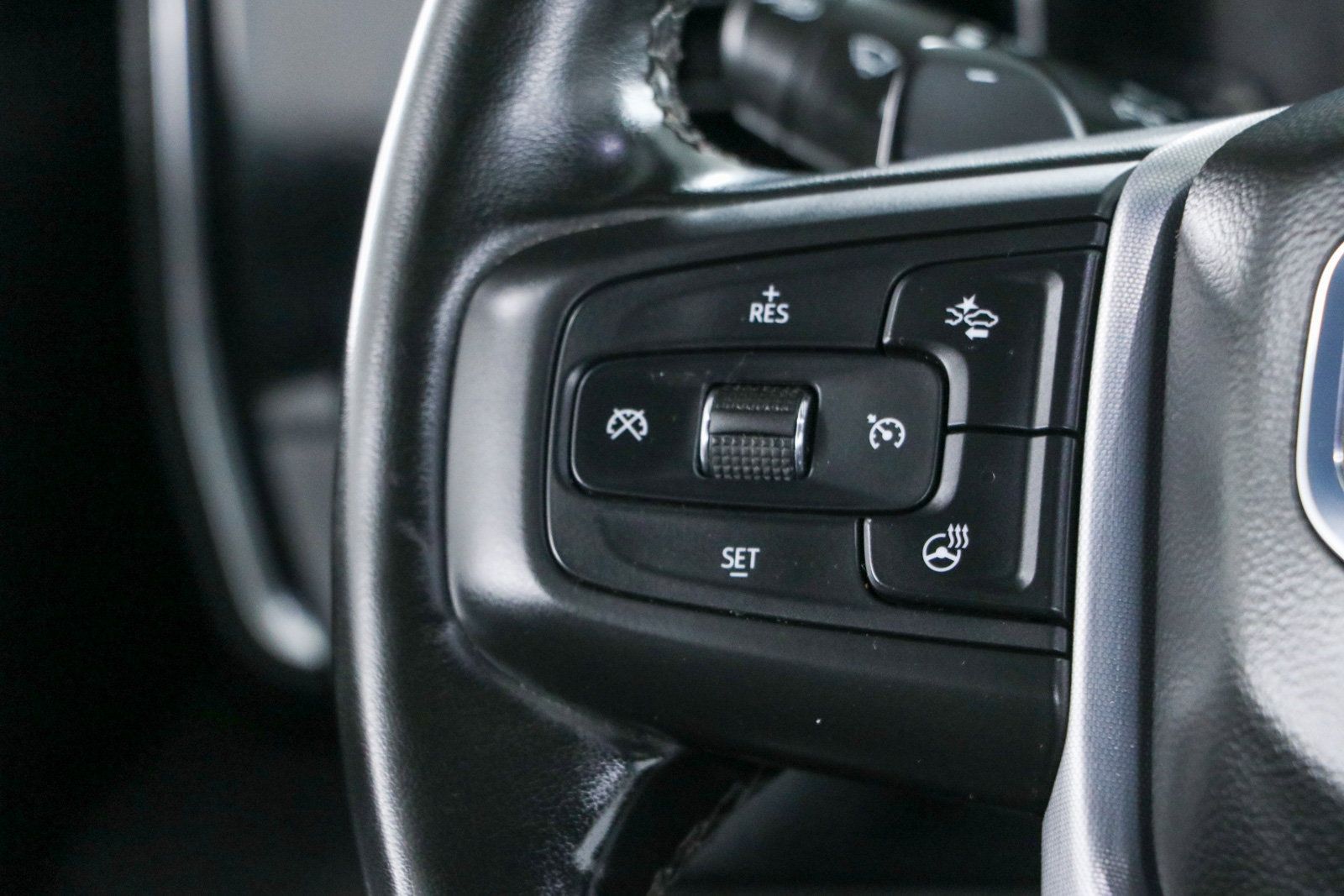 Used 2024 GMC Sierra 1500 Elevation AWD/4WD image 13