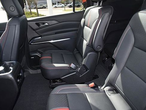 Certified 2024 Chevrolet Traverse RS w/ LPO, Floor Liner Package image 16