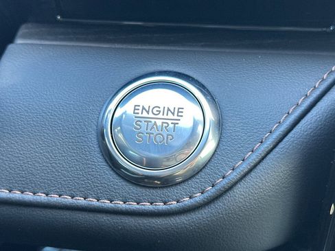 New 2026 Lincoln Nautilus Reserve w/ Jet Appearance Package image 22