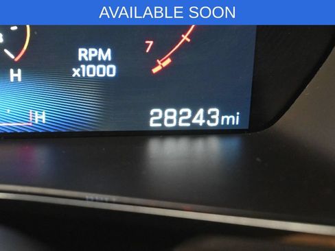 Used 2024 Chevrolet Colorado ZR2 w/ ZR2 Convenience Package III AWD/4WD image 18
