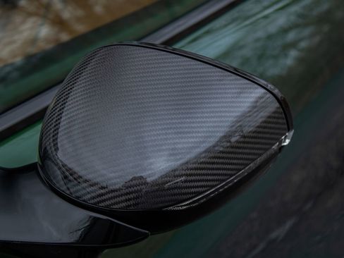 Used 2025 Aston Martin Vanquish RWD image 13