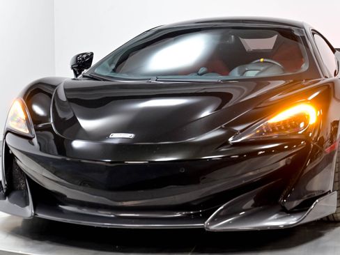 Used 2019 McLaren 600LT RWD image 65