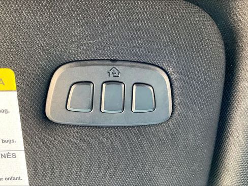 Used 2025 Ford Explorer ST-Line AWD/4WD image 33