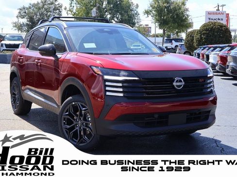 New 2026 Nissan Kicks SR image 1