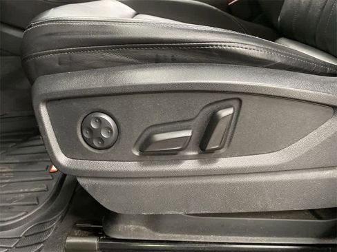 Used 2021 Audi Q5 Premium Plus image 14